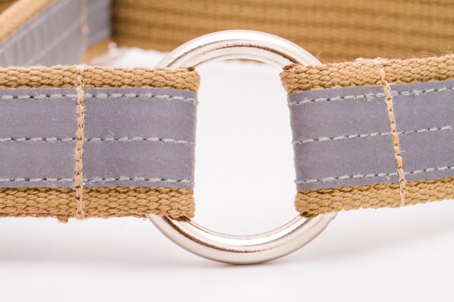 Obroża półzaciskowa odblaskowa PRO dla dużego psa FLASH beżowa - TATAR DOG (5).jpg