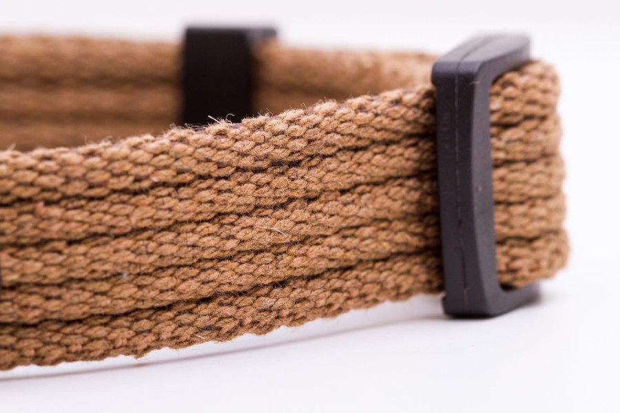 Obroża dla małego psa z klamrą MINI NATURAL ciemny beż- TATAR DOG  (2).jpg